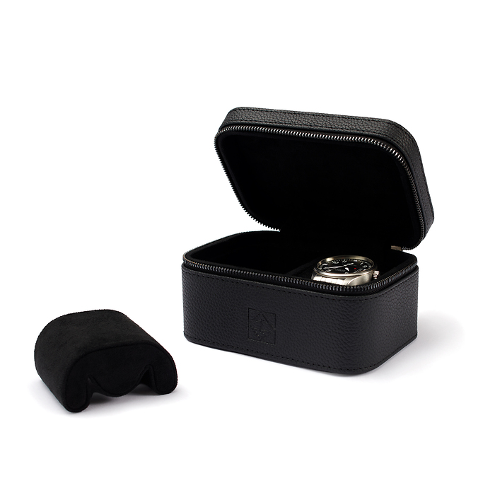 Vigil Watch travel case, 2 compartments, black