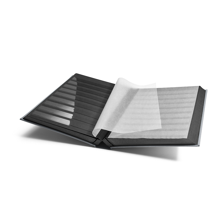 Comfort stockbook, A4, 64 black pages, padded cover, silver